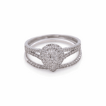 10K White Gold Pear Diamond Bridal Set Ring with 0.37Tw Round Diamonds