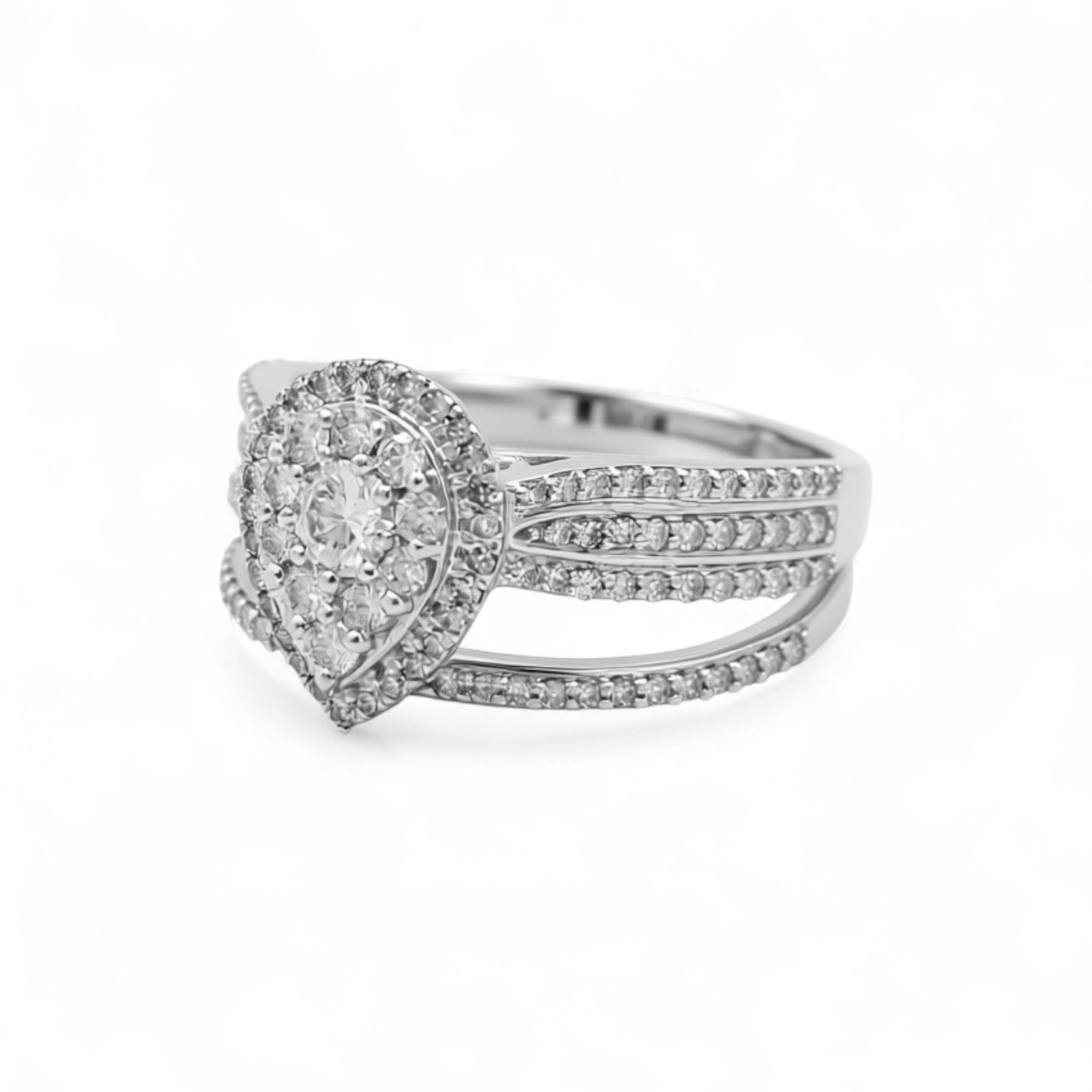 10K White Gold Pear Cluster Diamond Bridal Set 0.87 ct tw