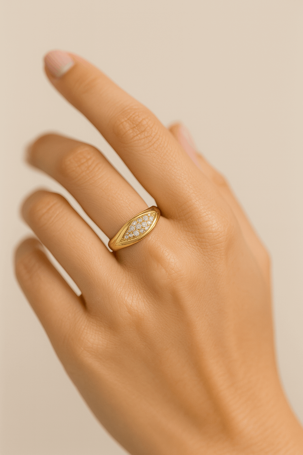 14K Yellow Gold Band Diamond Ring with 0.37Tw  Round Diamonds