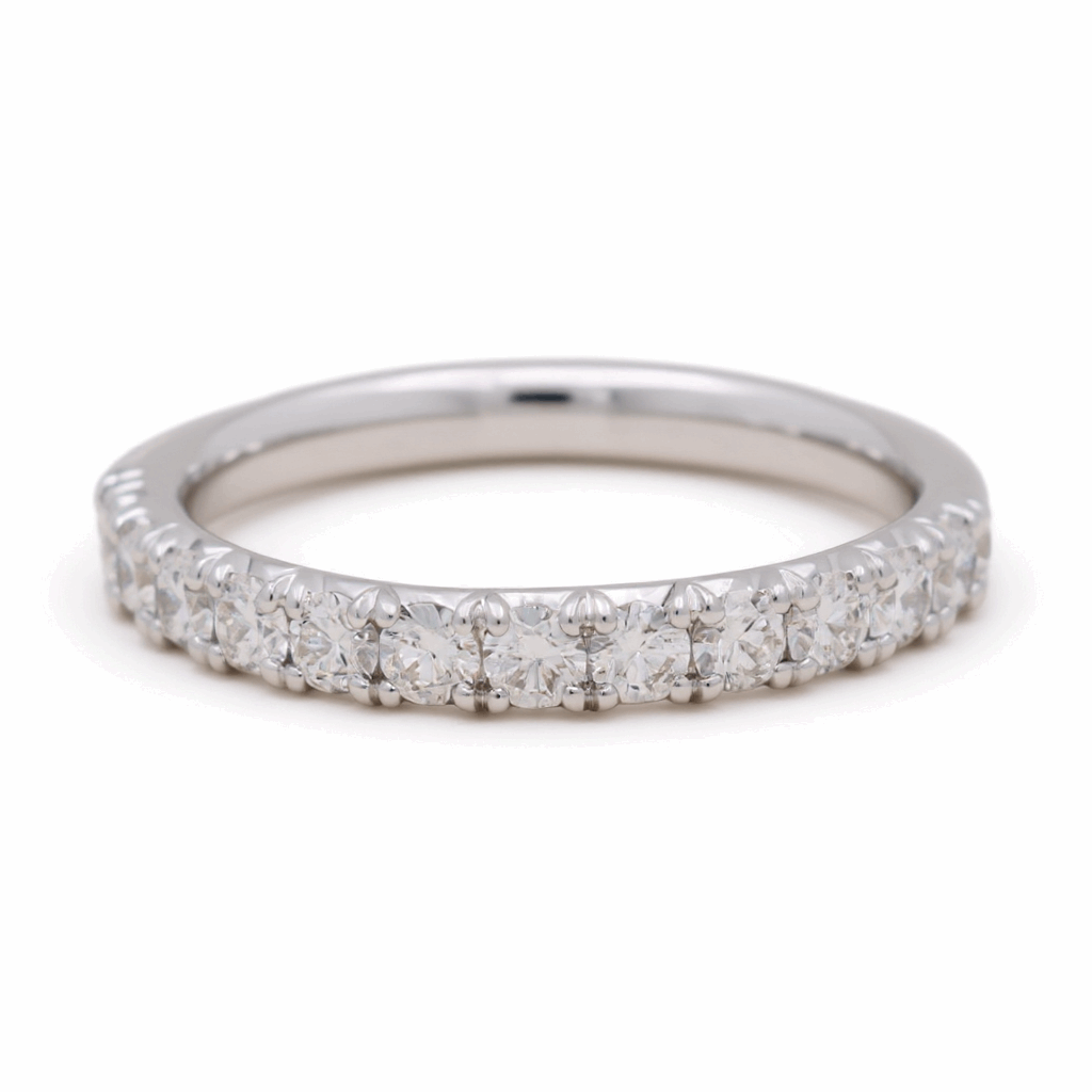 14K White Band Fashion  Ring with 0.75Tw Round Diamonds