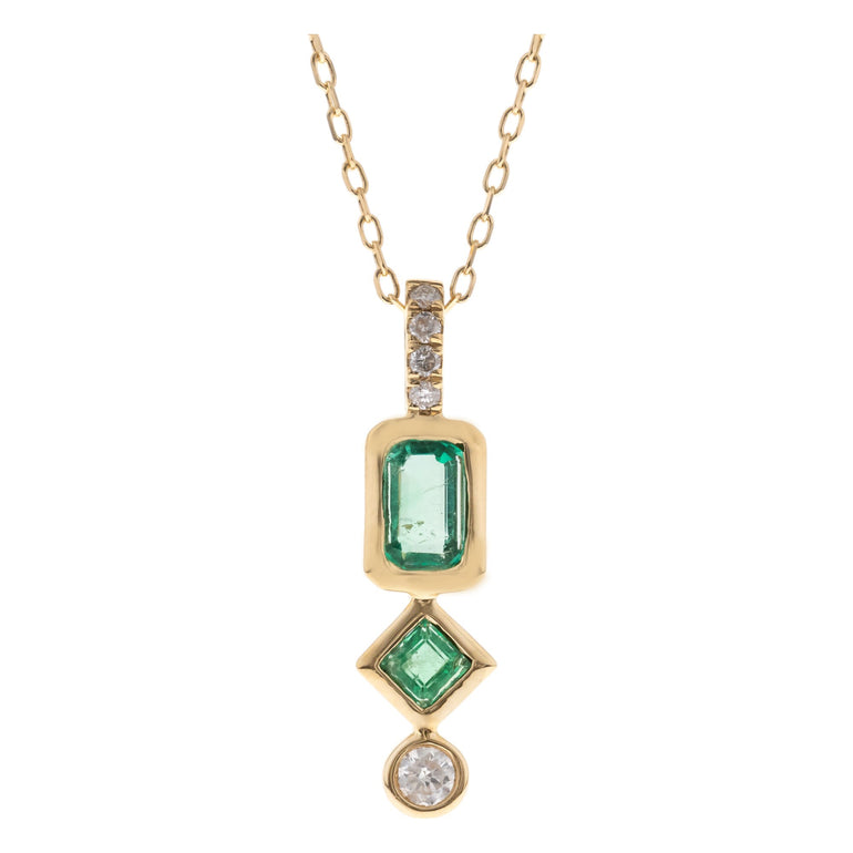 18K Yellow Gold Fancy Link Diamond Necklace with 0.26 Ractangular Cushion Emeralds and 0.08Tw Round Diamonds - Miral Jewelry