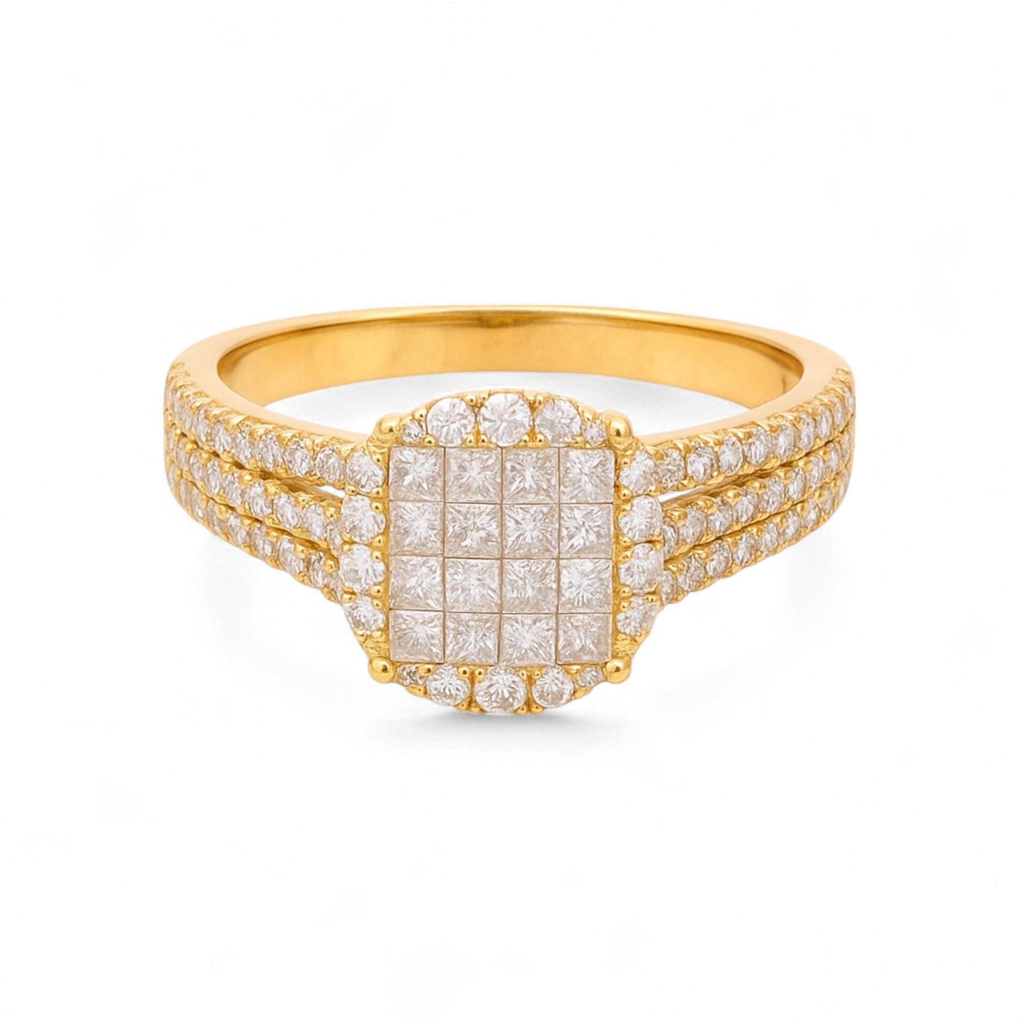 14K Yellow Gold Round Diamond Engagement Ring with 0.92Tw  Round  Diamonds