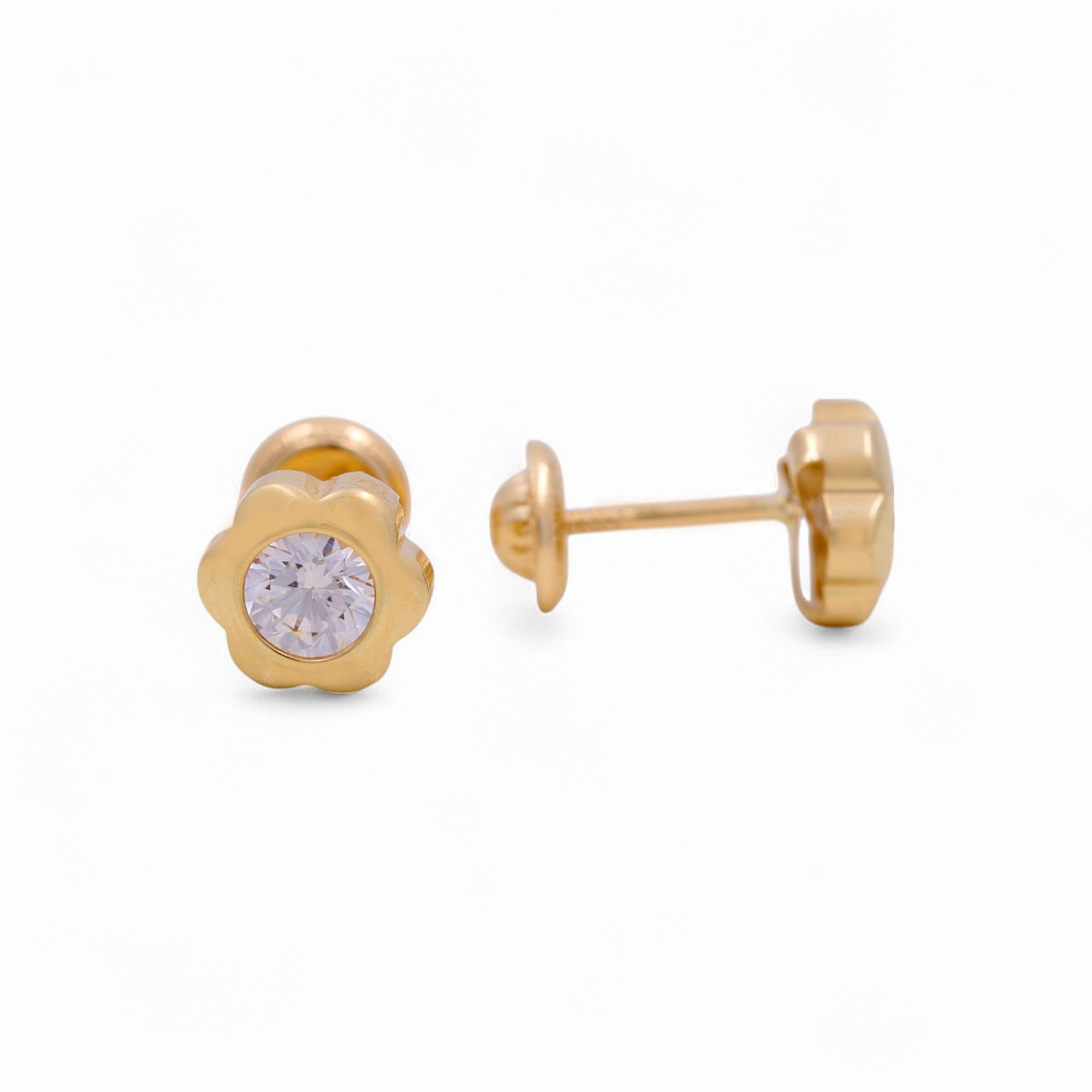 14K Yellow Gold Scalloped Flower CZ Stud Earrings