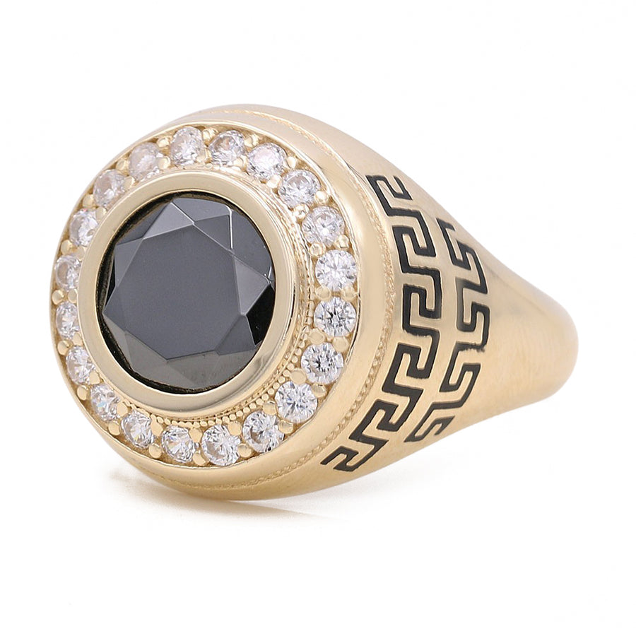 Yellow Gold 14k Fashion Ring With Onyx and  Cz