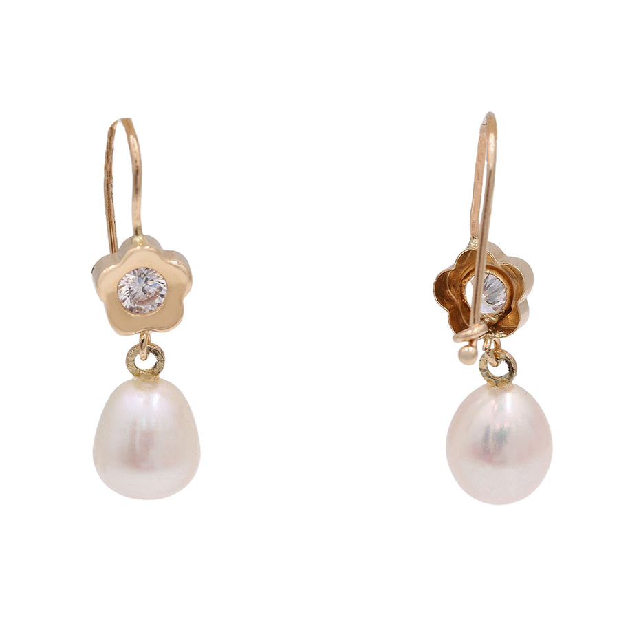 Flower Drop Earrings With Pearl